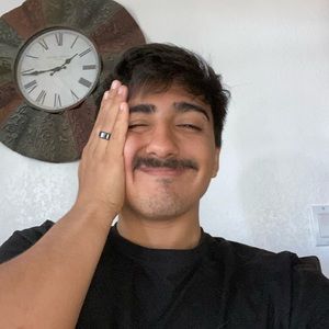 Meet your Posher, Anthony